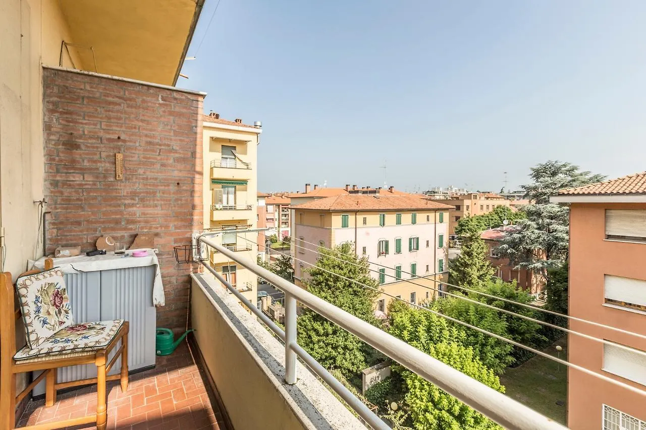 Appartamento Tibaldi Bologna 0*,